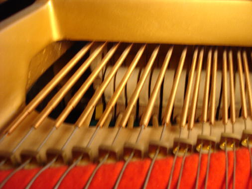 41 Correct regulation of first key-to-hammer 41 Correct regulation of first key-to-hammer